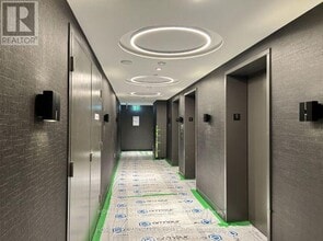 120 Broadway Ave in Toronto, ON - Building Photo - Building Photo