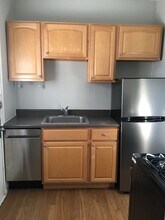 1952 W Wilson Ave, Unit 3L in Chicago, IL - Building Photo - Building Photo