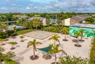 Tamarind Bay Apartments in St. Petersburg, FL - Foto de edificio - Building Photo