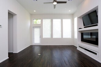 5210 Rose St in Houston, TX - Building Photo - Building Photo