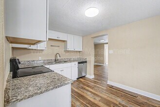 3130 W Longfellow Pl in Denver, CO - Building Photo - Building Photo