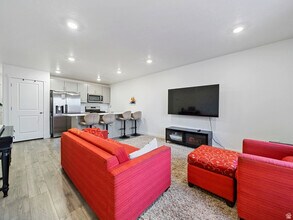 8468 W Meadow Bank Wy in Magna, UT - Building Photo - Building Photo