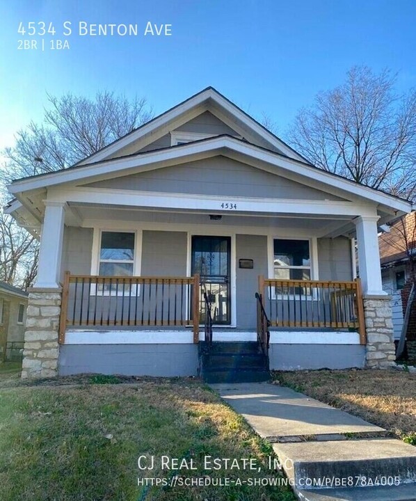 4534 S Benton Ave in Kansas City, MO - Building Photo