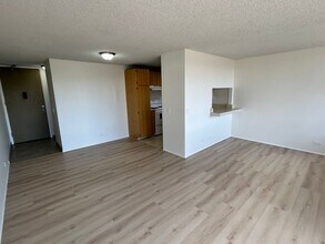 1820 Waiola St in Honolulu, HI - Building Photo - Building Photo
