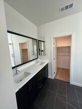 13914 Boyden Way in San Diego, CA - Building Photo - Building Photo