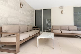 1700 SW 2nd Ave in Miami, FL - Building Photo - Building Photo