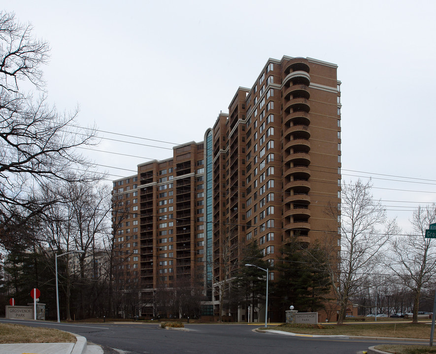 Grosvenor Park in Rockville, MD - Foto de edificio