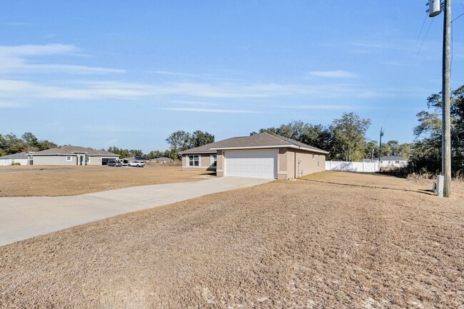 16773 SW 18th Avenue Rd in Ocala, FL - Building Photo - Building Photo