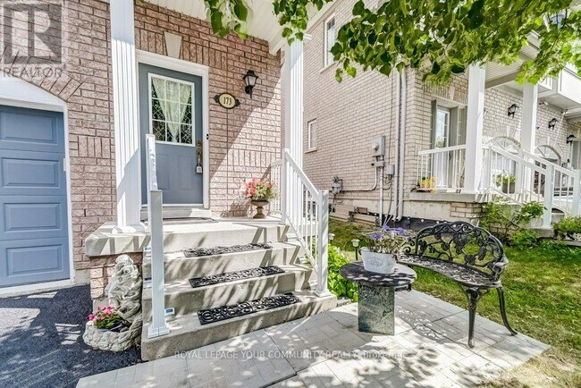 173 Tom Taylor Crescent in Newmarket, ON - Building Photo - Building Photo