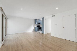1751 Pacific Ave in San Francisco, CA - Building Photo - Building Photo