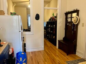 219 Park Ave in Hoboken, NJ - Building Photo - Building Photo