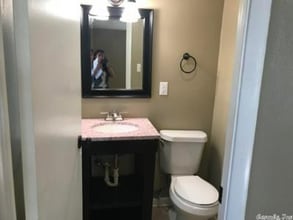 1110 Edgehill in Benton, AR - Foto de edificio - Building Photo