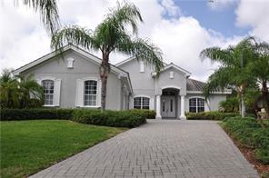 2607 Grand Lakeside Dr in Palm Harbor, FL - Building Photo