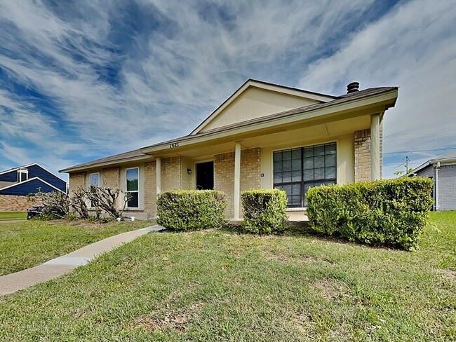 property at 7621 Pebble Beach Dr