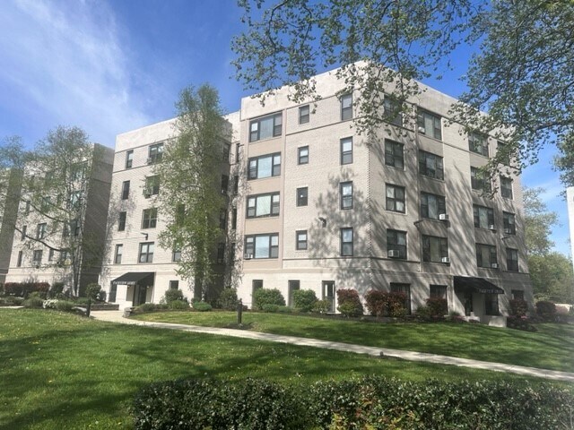 Fairview Arms Apartments Photo