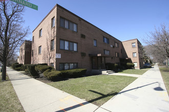 3434-3440 W Bryn Mawr Ave in Chicago, IL - Building Photo - Building Photo