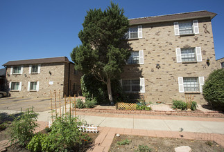 Grant Street Apartments in Denver, CO - Building Photo - Building Photo