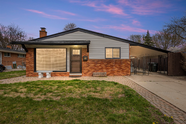 property at 31810 Briar Ln