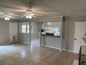 13618 Meisterwood Dr in Houston, TX - Building Photo - Building Photo