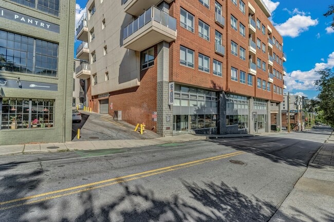 12 S Lexington Ave in Asheville, NC - Building Photo - Building Photo