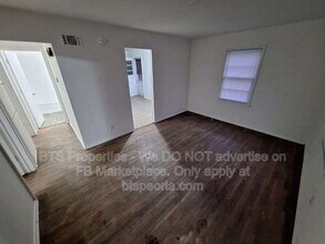 3205 W Ann St in Peoria, IL - Building Photo - Building Photo