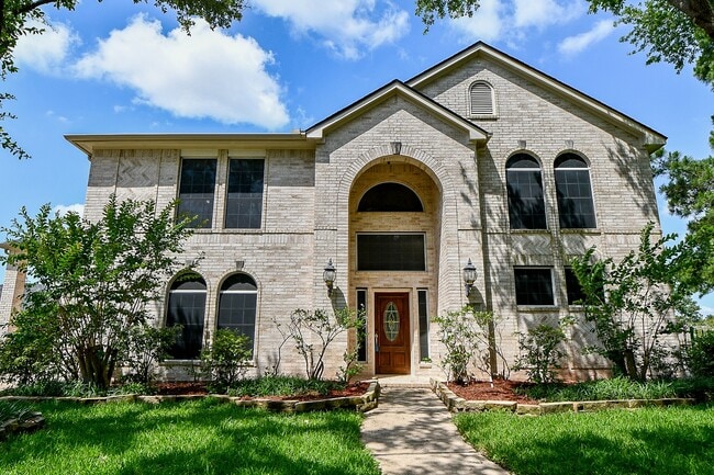 17411 Lonesome Dove Trail