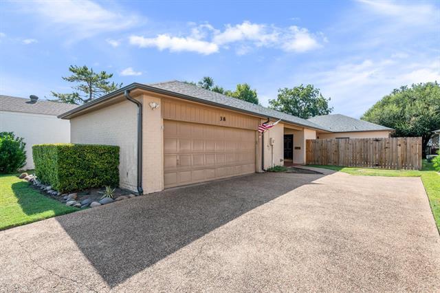 property at 38 1 Main Pl