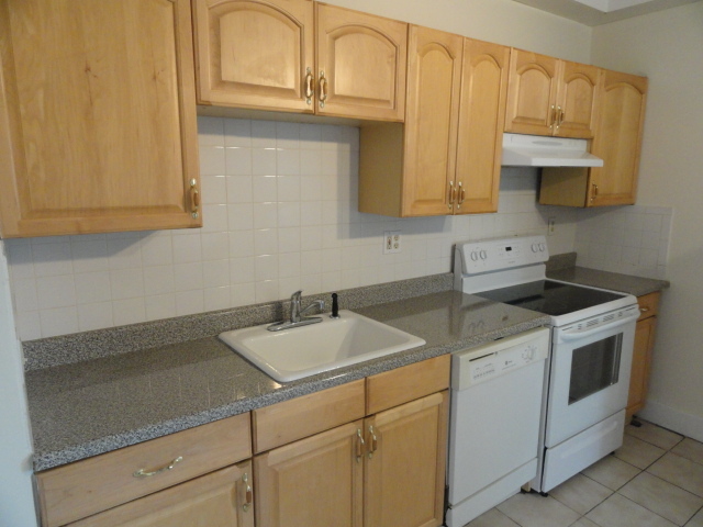 36 Bond St, Unit 1R in Somerville, MA - Building Photo