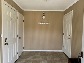 205 Northern Ave, Unit 2 in Augusta, ME - Building Photo - Building Photo