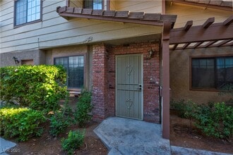 3280 Dayflower St in Las Vegas, NV - Building Photo - Building Photo