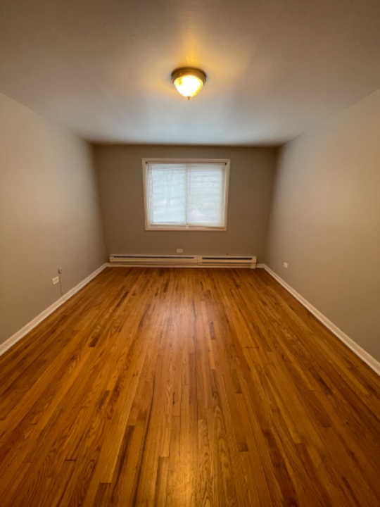 714 W 111th St-Unit -2N in Chicago, IL - Building Photo