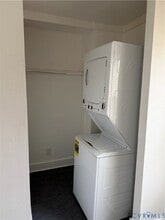 21506 Pannill St in Ettrick, VA - Building Photo - Building Photo