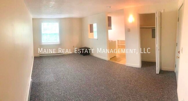 29 Chamberlain St in Brewer, ME - Building Photo - Building Photo