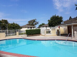 2596 Sextant Ave in Port Hueneme, CA - Building Photo - Building Photo