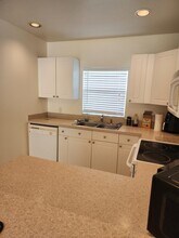 170 Portside Ave in Cape Canaveral, FL - Building Photo - Building Photo