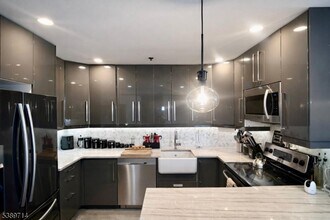 415 Newark St. in Hoboken, NJ - Building Photo - Building Photo