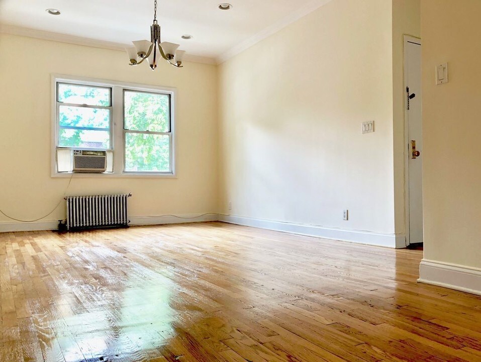 668 Brooklyn Ave in Brooklyn, NY - Foto de edificio