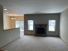 W1158 Meadowsweet Pass in Ixonia, WI - Building Photo - Building Photo