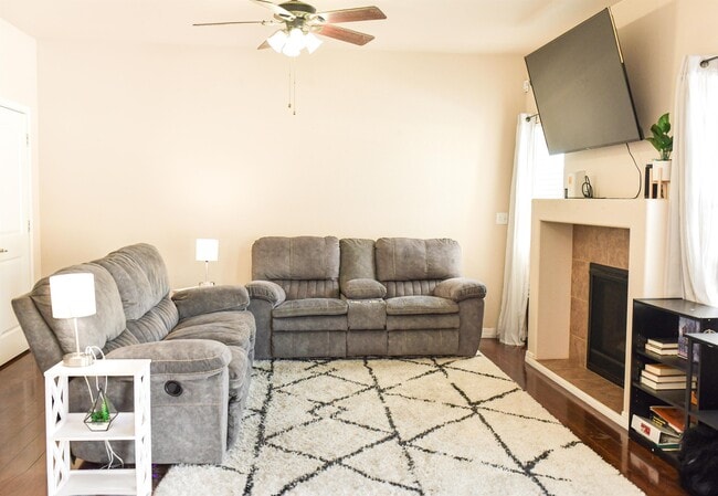 9234 Red Fern Ln in Fountain, CO - Building Photo - Building Photo