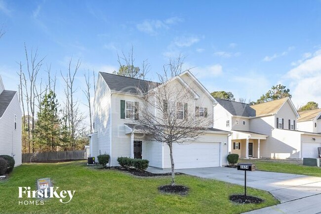 2824 Smooth Stone Trail in Raleigh, NC - Building Photo - Building Photo