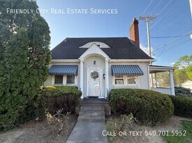 758 S High St in Harrisonburg, VA - Building Photo