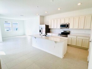 3254 Watts Ter in Davenport, FL - Building Photo - Building Photo