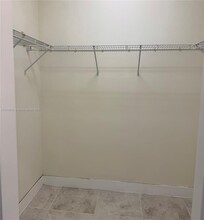 4636 NW 84th Ave, Unit 38 in Doral, FL - Building Photo - Building Photo