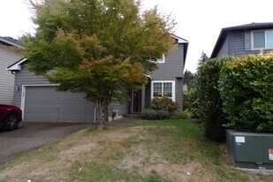 12982 SW Kameron Way in Tigard, OR - Building Photo
