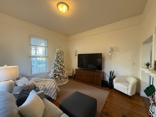 605 Harrison St in Lynchburg, VA - Foto de edificio - Building Photo