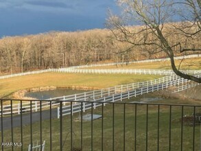 2612 Morningstar Ln in Dudley, PA - Building Photo - Building Photo