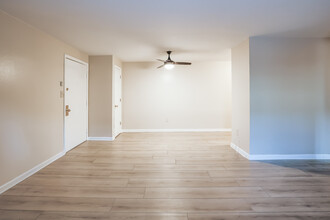 The Meadows Patio Apartments - HEAT INCLUDED! in Parma, OH - Building Photo - Interior Photo