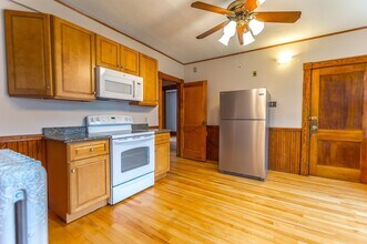 105 Ray St in Manchester, NH - Building Photo - Building Photo