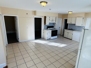 25 Fallon Ave in Providence, RI - Building Photo - Building Photo