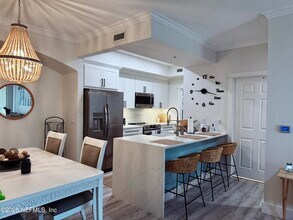 10075 GATE N Pky in Jacksonville, FL - Building Photo - Building Photo